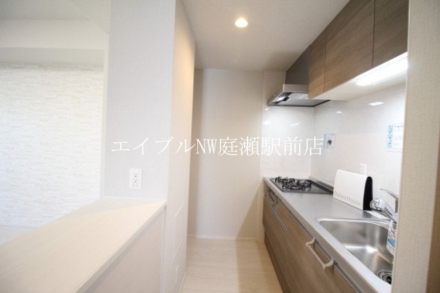  Shallow Garden　A棟