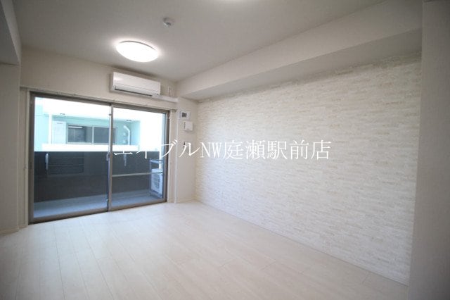  Shallow Garden　A棟