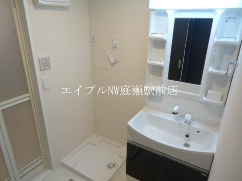  プレステージ　庭瀬