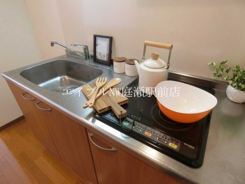  プエルラスクェアアコウⅢ番館