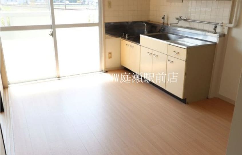  ビレッジハウス上原　４号棟