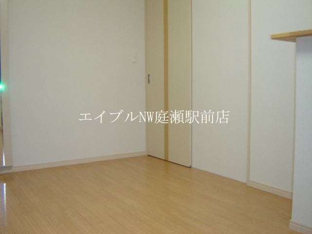 リビング（イメージ） ルナロベリア