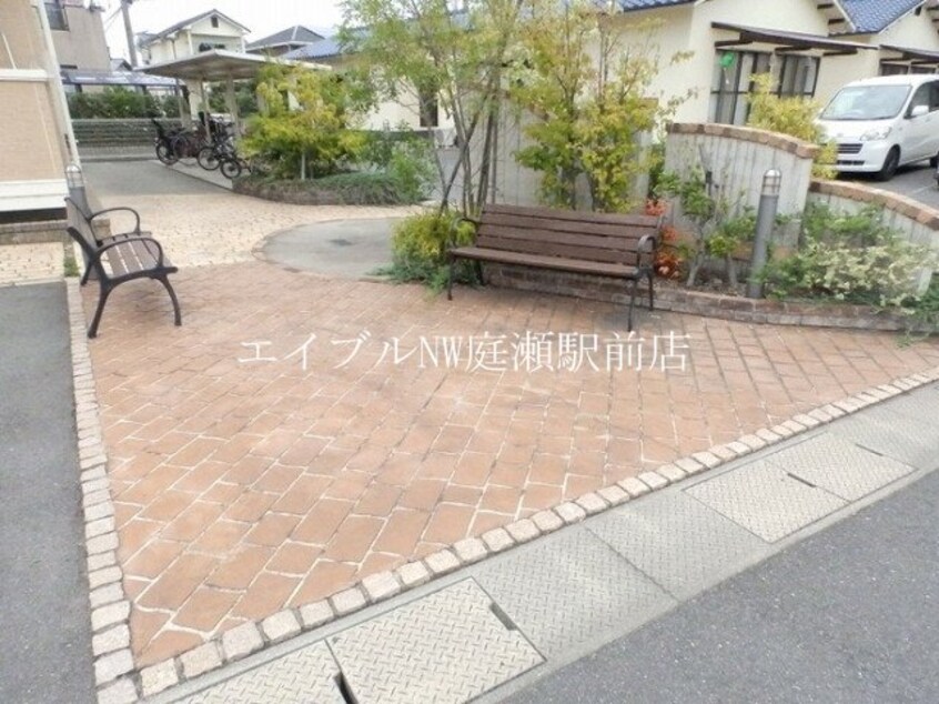  プランク・ラヴィーン　A棟