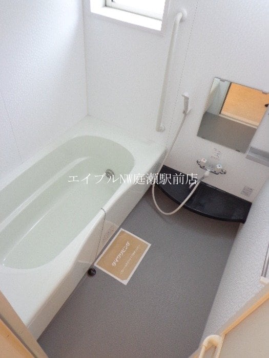  プランク・ラヴィーン　A棟