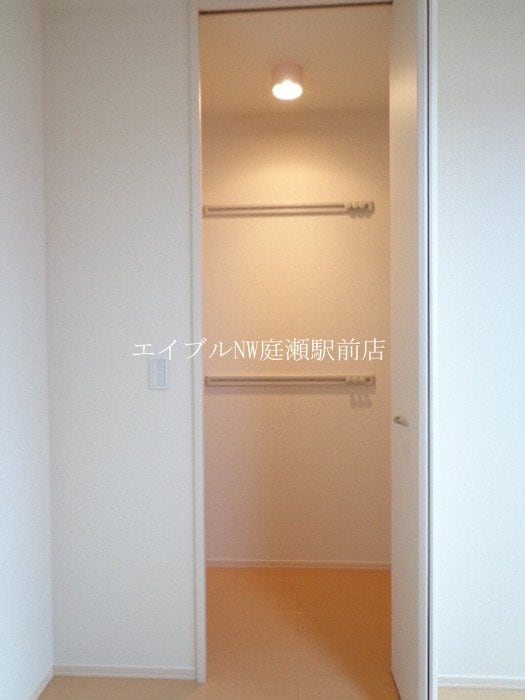  プランク・ラヴィーン　A棟