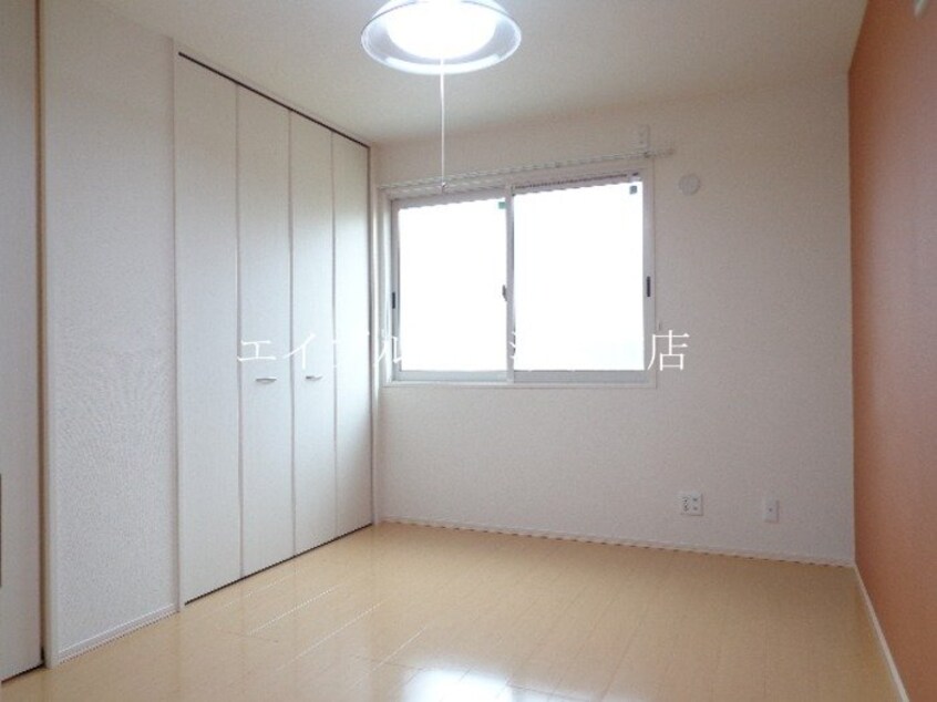  プランク・ラヴィーン　A棟