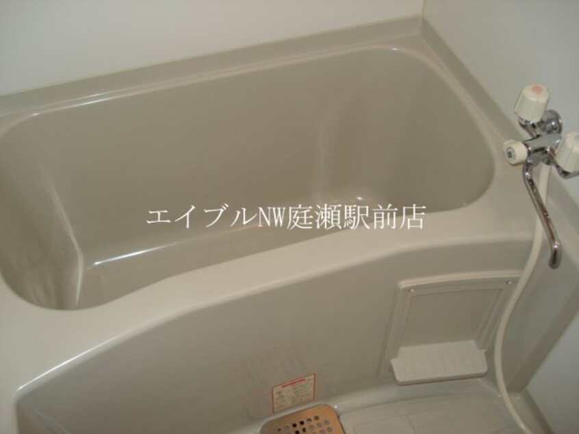  サンコート窪津