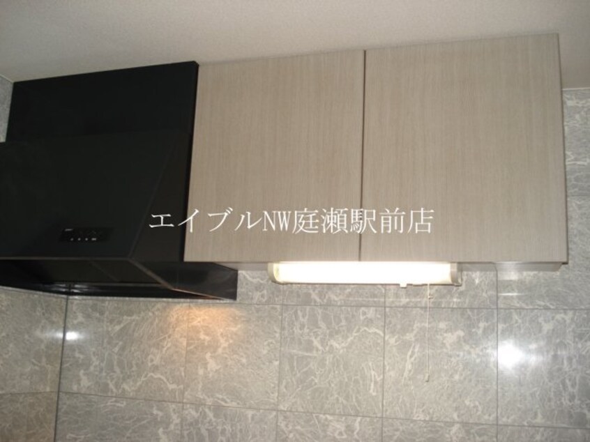  サンコート窪津