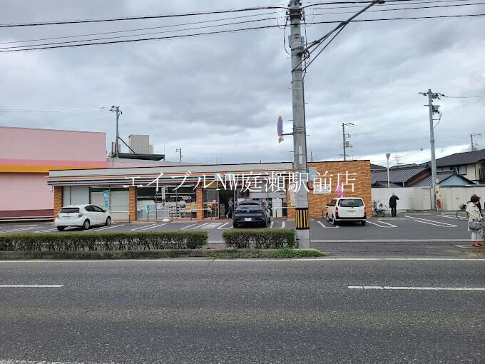 セブンイレブン倉敷川入店(コンビニ)まで717m グランドールマンション