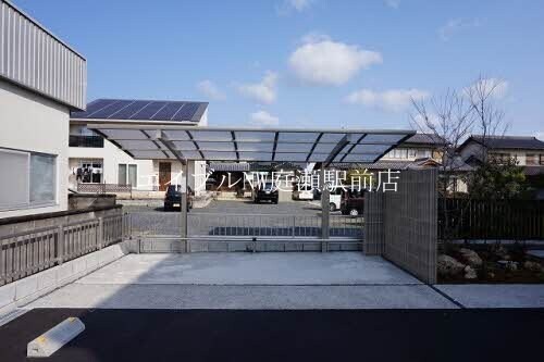  アン　フェ　ミュール