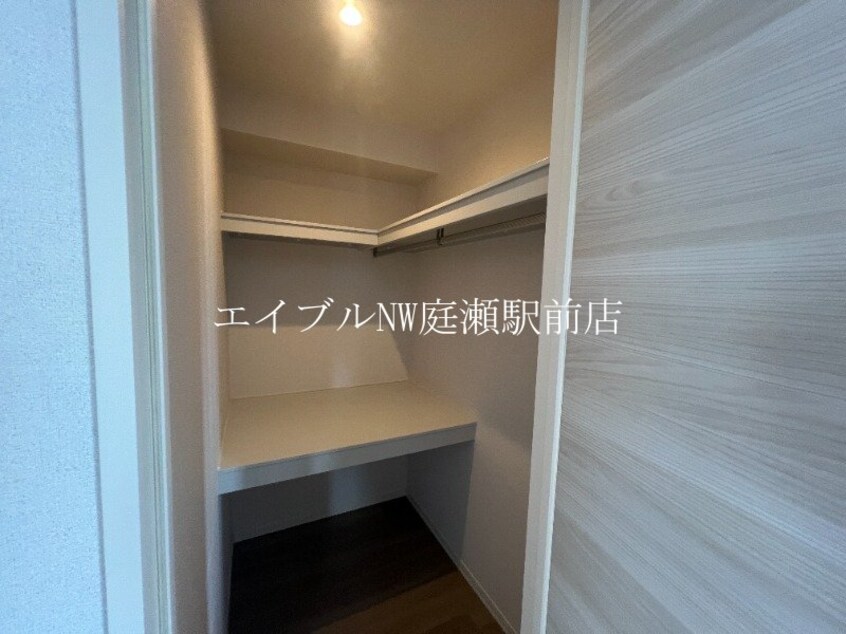  アン　フェ　ミュール