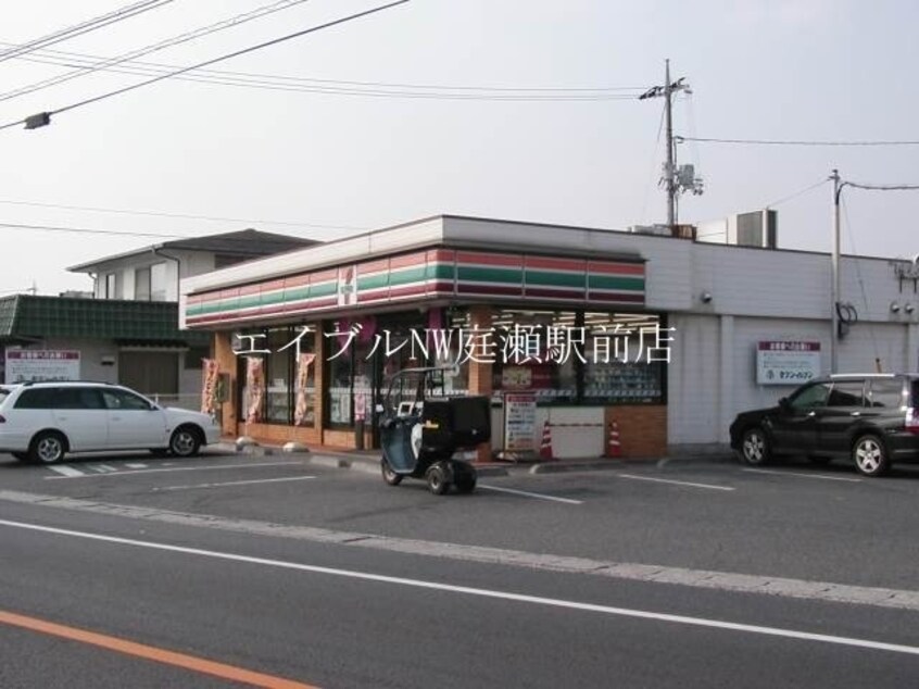 セブンイレブン総社大橋東店(コンビニ)まで135m アン　フェ　ミュール