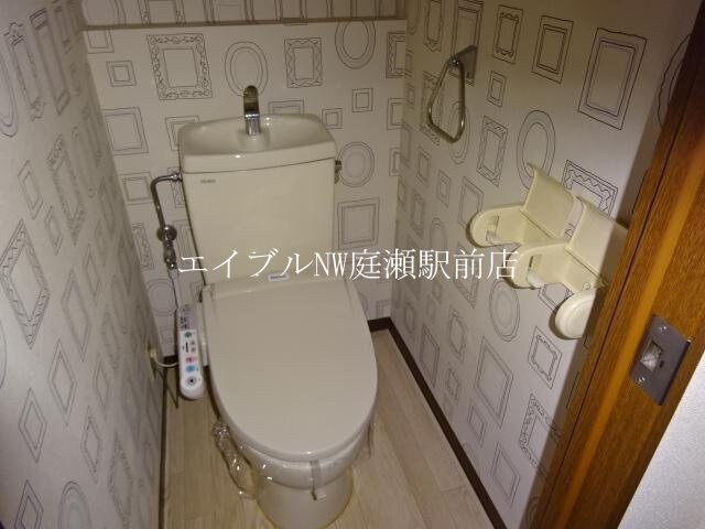 シャワー付トイレ エステート山下