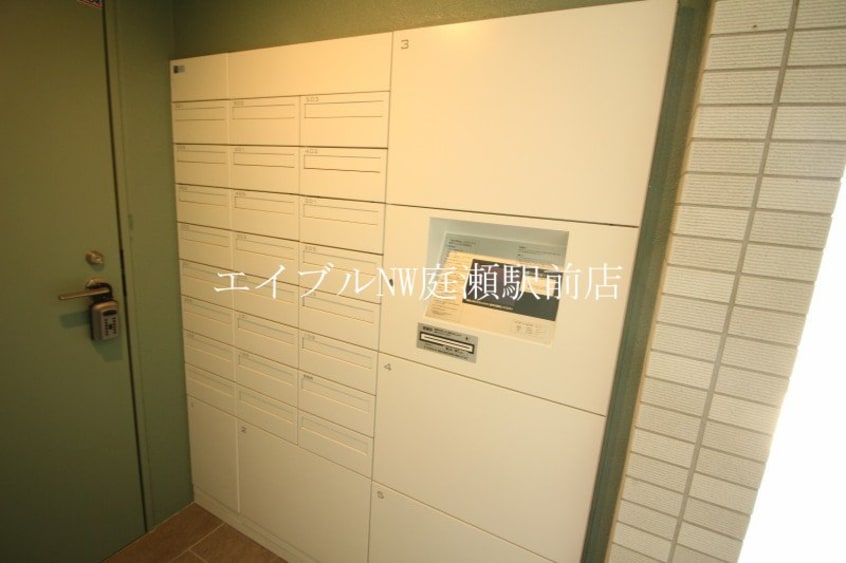  Shallow Garden　B棟