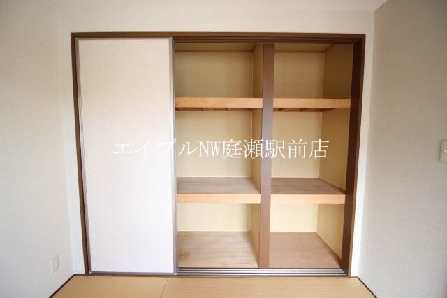  ビック イースト　B棟