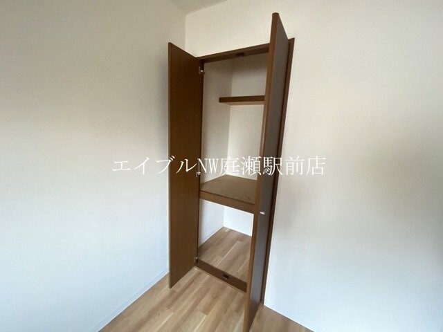 押入れ ロイヤルコーポ・サノ