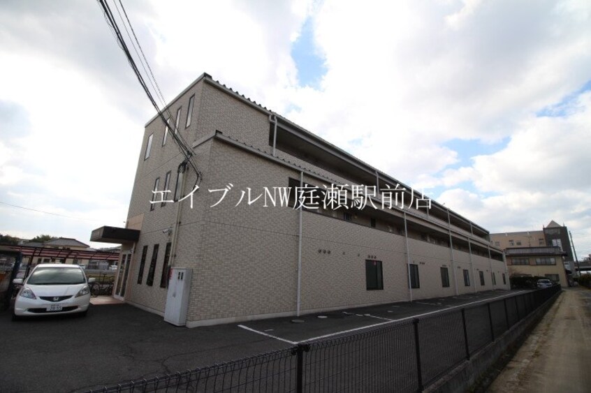  ラピス中庄駅前