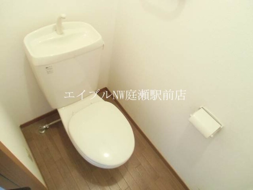 トイレ広々 ミストラル庭瀬