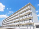 ビレッジハウス上原　４号棟の外観