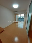  ラ・ベルコリーヌＢ