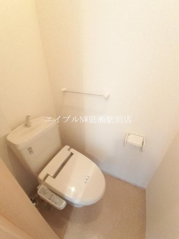  ラ・ベルコリーヌＢ