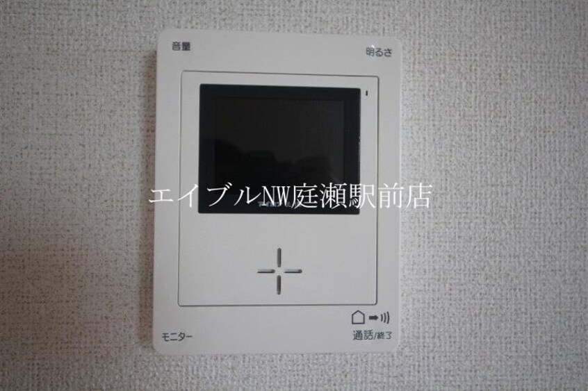  ラ・ベルコリーヌＢ