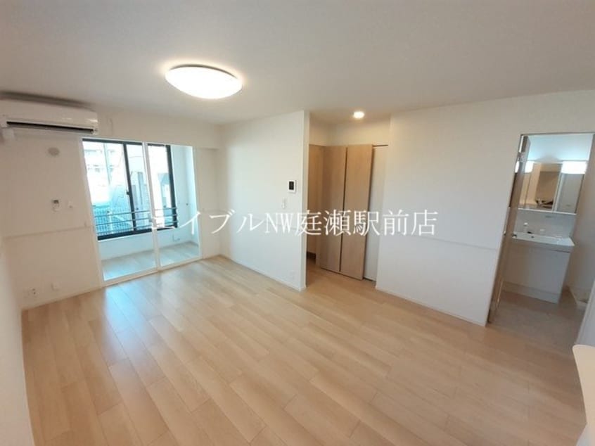  サンリット・セイバリーⅠ