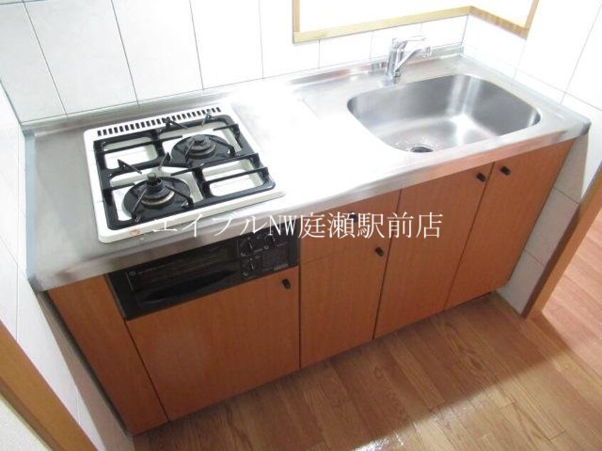  レジデンス　スワニーⅢ