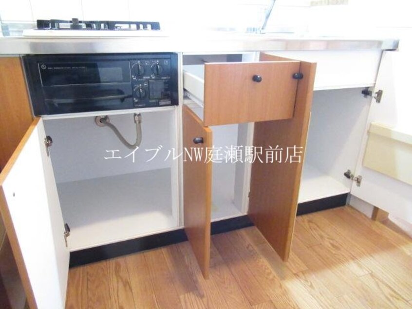  レジデンス　スワニーⅢ