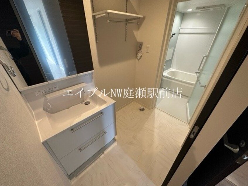  ロイヤルウイング