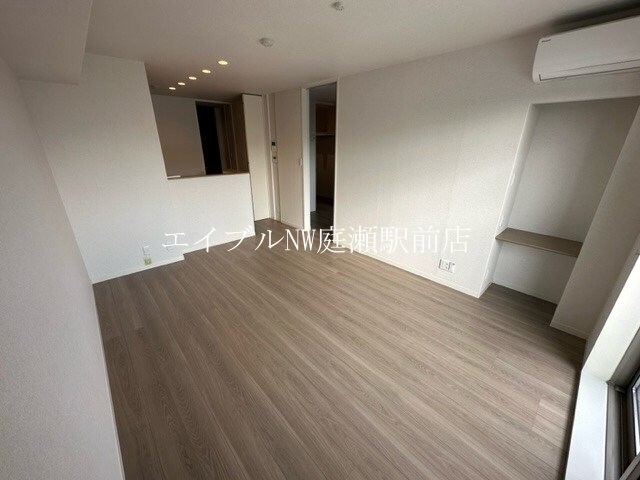  ロイヤルウイング