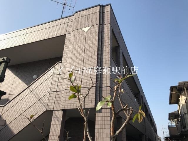 外観写真（昼） メルヴェール