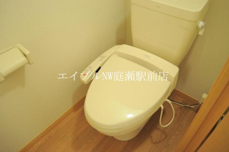  レオパレスピュア高松