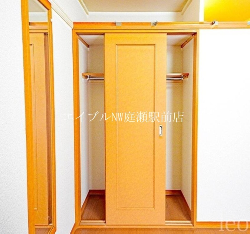  レオパレスピュア高松