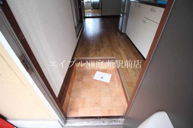 玄関 サーレ松島