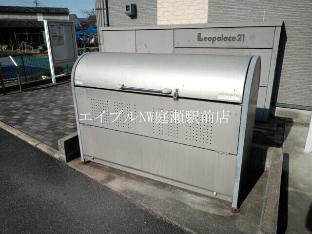  レオパレスアステカ