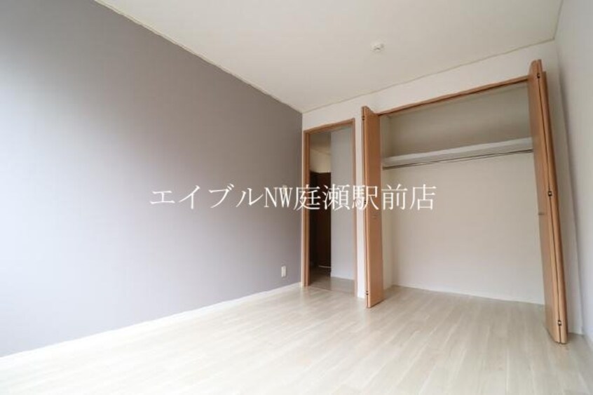  リトルバード横井　Ｂ棟