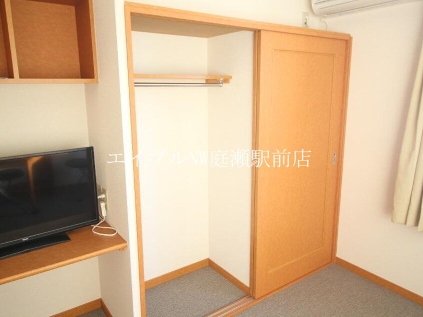  レオパレスアイボリーＤ