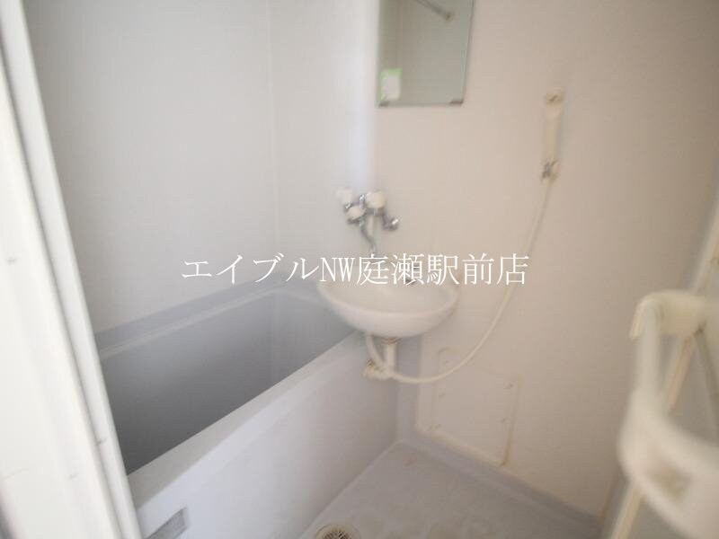  レオパレスアイボリーＤ