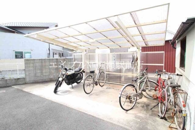  ルミナス・コート