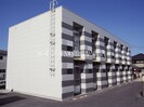 レオパレストトロの外観