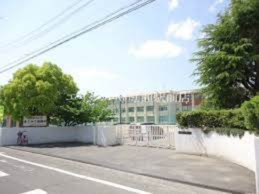 岡山市立吉備中学校(中学校/中等教育学校)まで508m エクセレントハイツⅠ