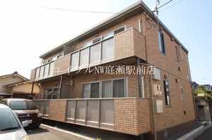 アヴィニール　A棟