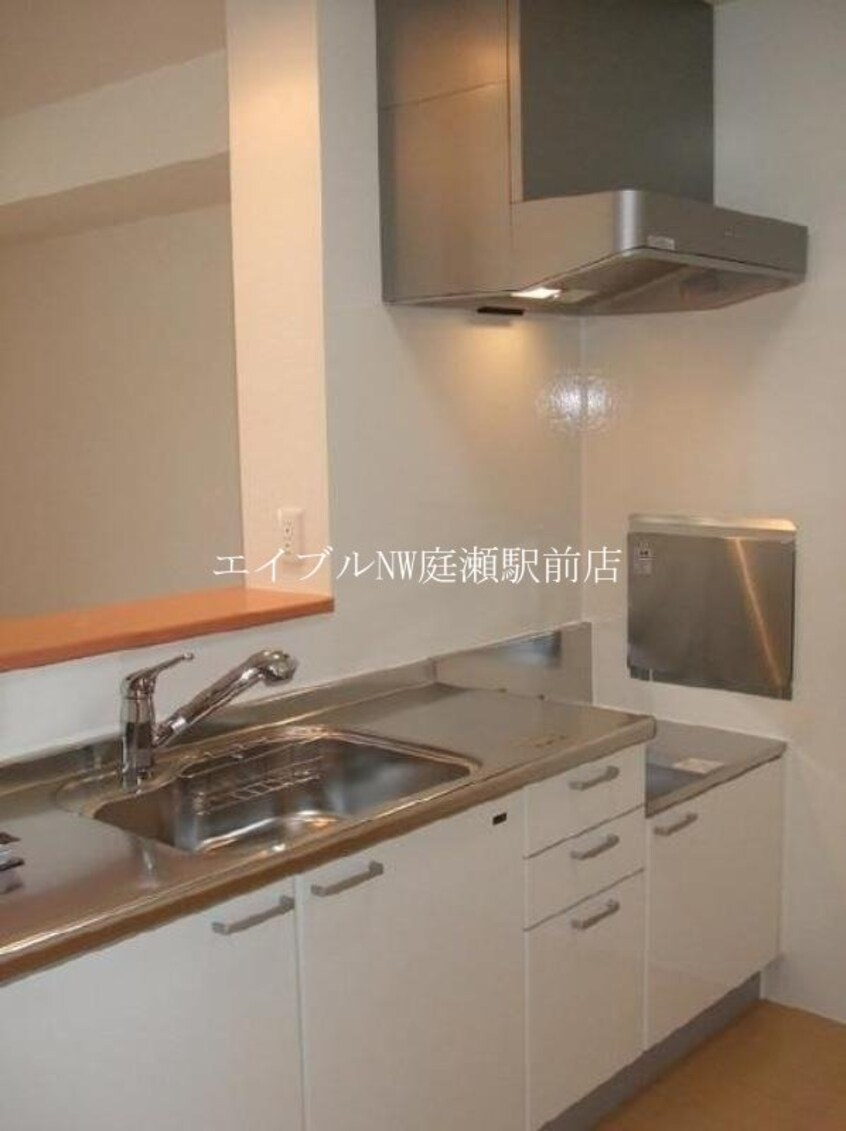  モダンコート鳴下A棟