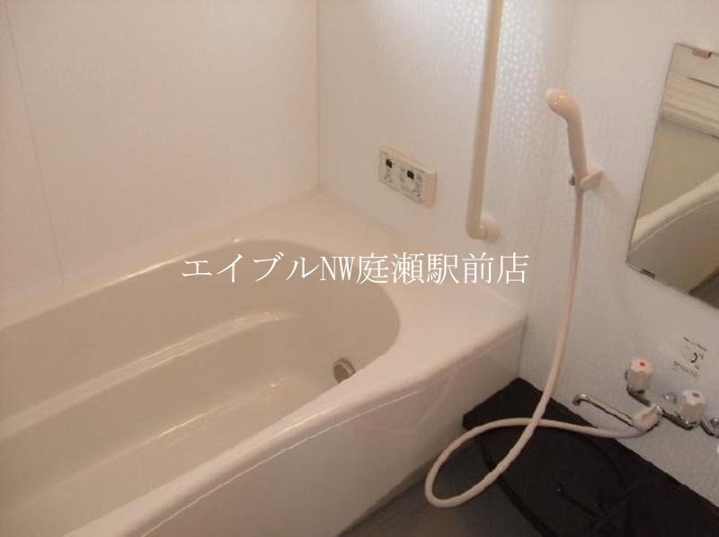  モダンコート鳴下A棟