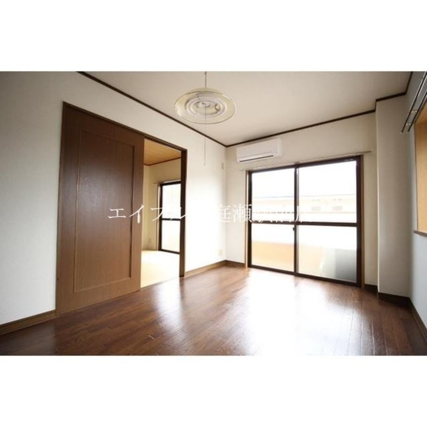  フローリス横井