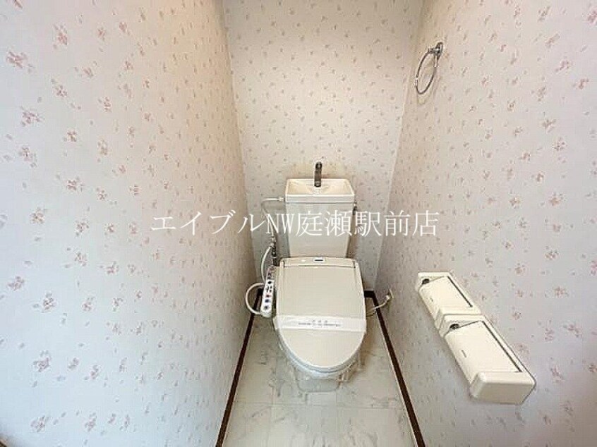 シャワー付トイレ グランチェスタⅡ