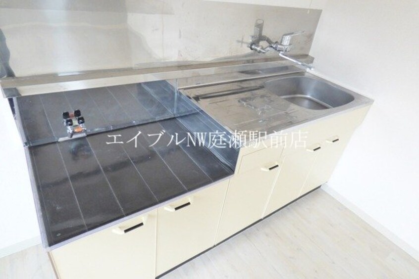  アベニューもも