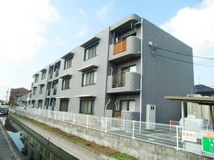 フレシア