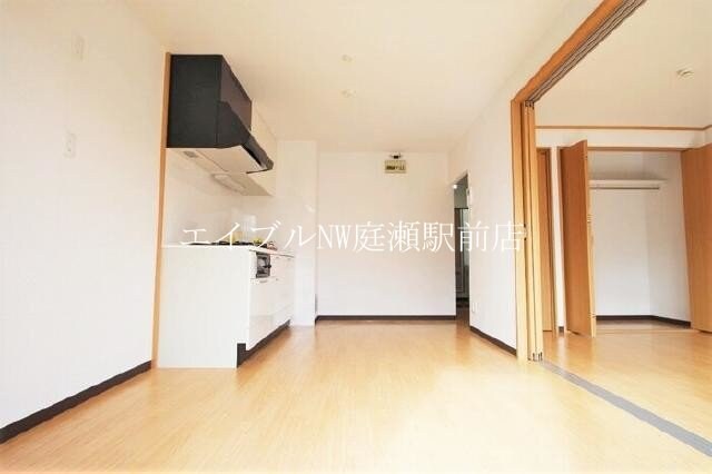  ファミール桃の郷　Ｂ棟